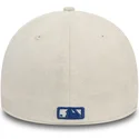 new-era-curved-brim-blue-logo-39thirty-faux-suede-los-angeles-dodgers-mlb-beige-fitted-cap