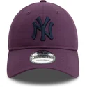 kapa-zaobljena-ljubicasta-podesiv-9twenty-league-essential-new-york-yankees-mlb-new-era