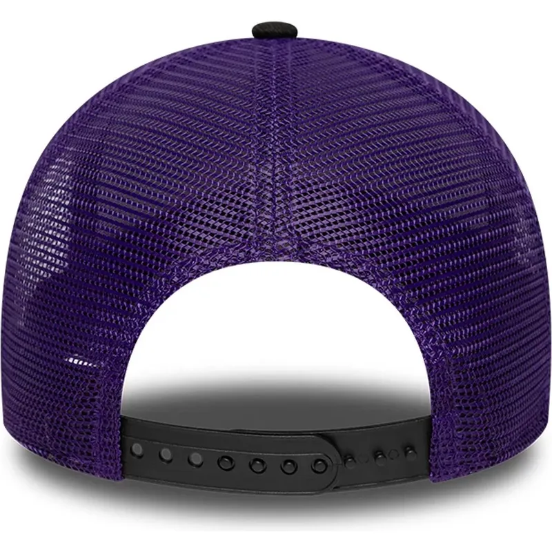 kapa-zaobljena-crna-snapback-a-frame-classic-toronto-raptors-nba-new-era kapa-zaobljena-crna-snapback-a-frame-classic-toronto-raptors-nba-new-era