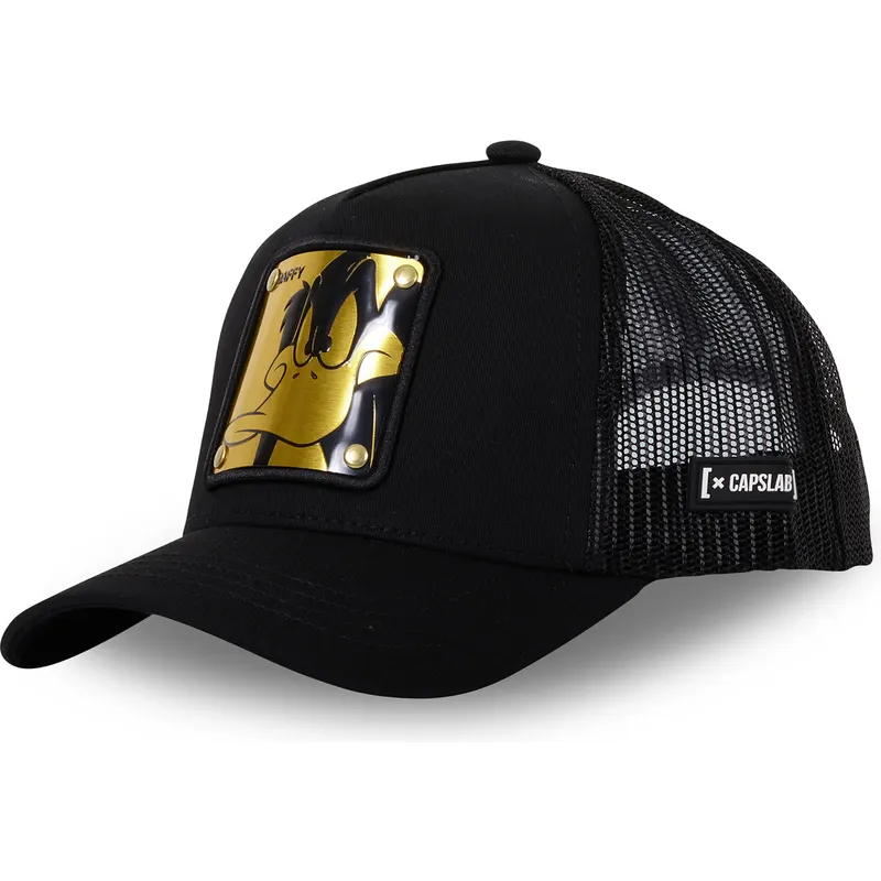 cap-zaobljena-black-snapback-daffy-duck-looney-tunes-capslab