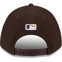 kape-zaobljena-smeda-snapback-9forty-m-crown-player-replica-san-diego-padres-mlb-new-era
