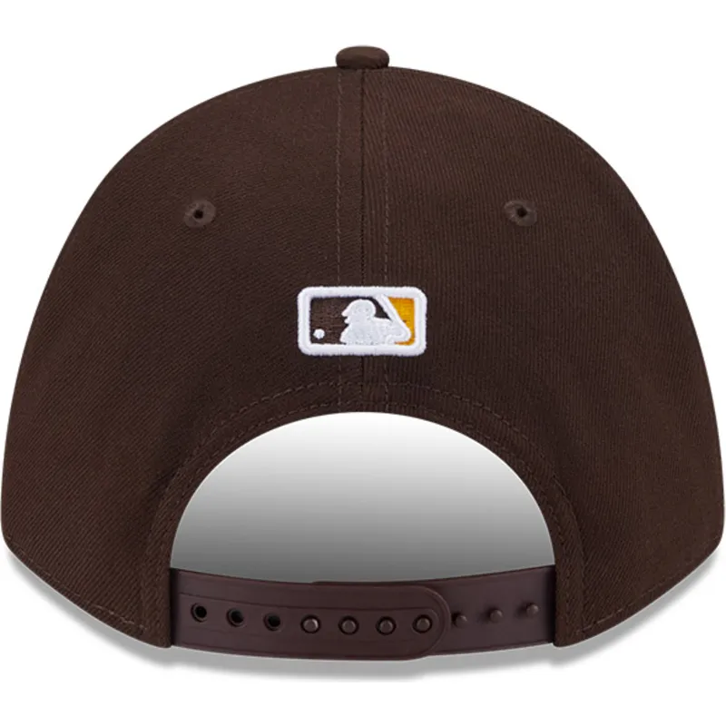 cap-zaobljena-brown-snapback-9forty-m-crown-player-replica-san-diego-padres-mlb-new-era cap-zaobljena-brown-snapback-9forty-m-crown-player-replica-san-diego-padres-mlb-new-era