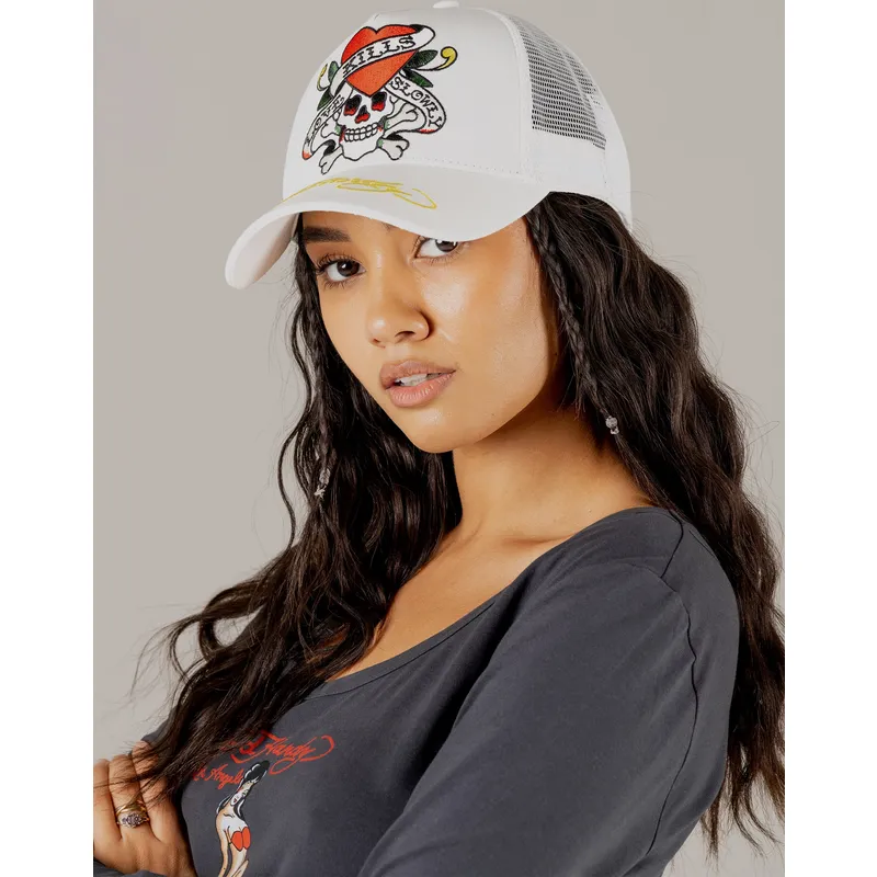 kapa-zaobljena-bijela-snapback-love-kills-slowly-ed-hardy kapa-zaobljena-bijela-snapback-love-kills-slowly-ed-hardy