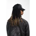 kapa-zaobljena-crna-snapback-duo-black-snake-ed-hardy