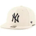 kapa-ravna-bez-snapback-new-york-yankees-mlb-47-brand