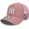 kapa-zaobljena-ruzicasta-snapback-9forty-a-frame-league-essential-new-york-yankees-mlb-new-era