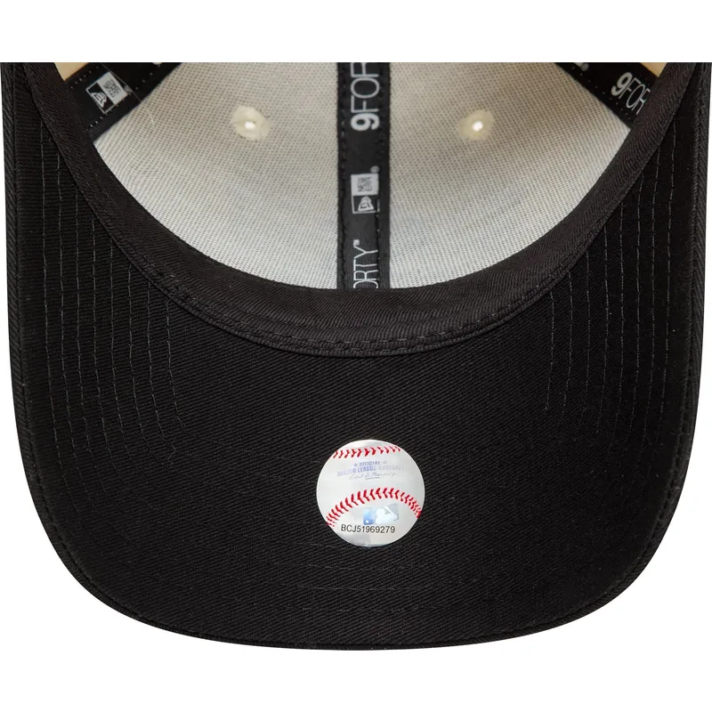 kapa-zaobljena-bez-podesiv-9forty-colour-block-chicago-white-sox-mlb-new-era