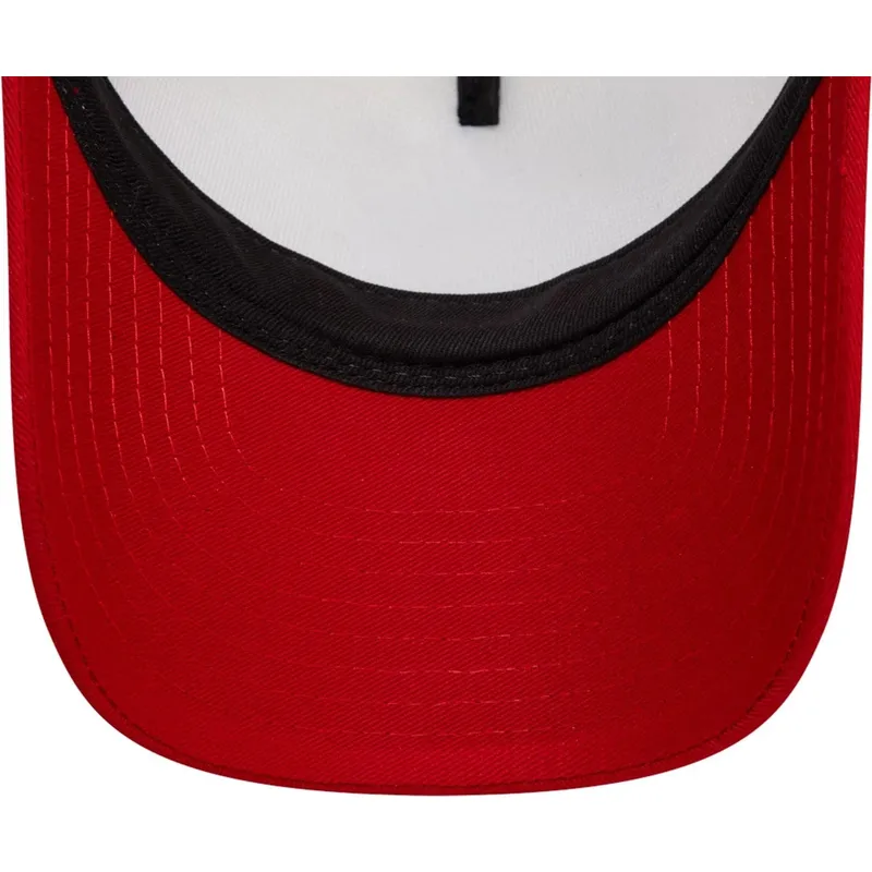 kapa-zaobljena-crvena-snapback-za-djecu-9forty-a-frame-wonder-woman-dc-comics-new-era