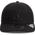 kapa-zaobljena-crna-snapback-9seventy-stretch-snap-new-york-yankees-mlb-new-era