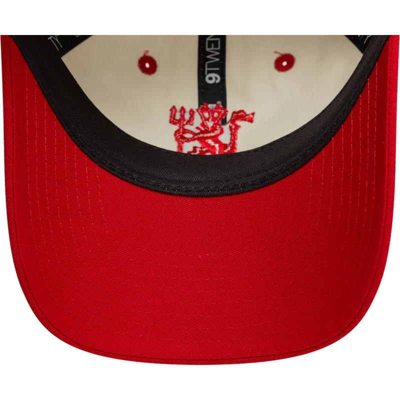 kapa-zaobljena-crvena-podesiv-9twenty-contrast-visor-manchester-united-football-club-premier-league-new-era