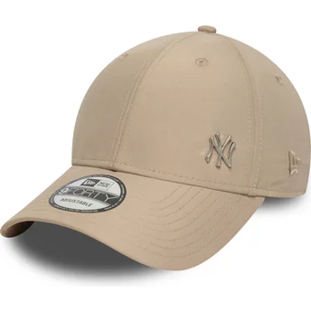 New Era Curved Brim 9FORTY Flawless New York Yankees MLB Light Brown Adjustable Cap