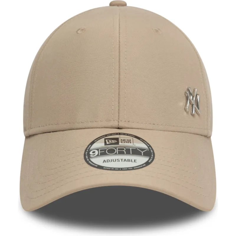 kape-zaobljena-smeda-podesiva-traka-claro-9forty-flawless-new-york-yankees-mlb-new-era