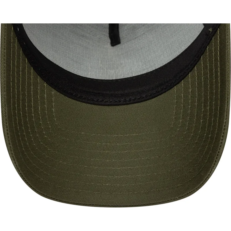 kapa-zaobljena-zelena-snapback-a-frame-league-essential-new-york-yankees-mlb-new-era kapa-zaobljena-zelena-snapback-a-frame-league-essential-new-york-yankees-mlb-new-era