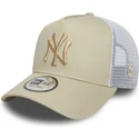 new-era-a-frame-league-essential-new-york-yankees-mlb-beige-and-white-trucker-hat-with-beige-logo