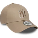kapa-zaobljena-smeda-podesiv-9forty-outline-new-york-yankees-mlb-new-era
