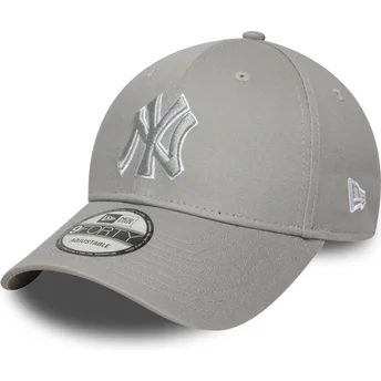 Kapa zaobljena siva podesiv 9FORTY Outline New York Yankees MLB New Era