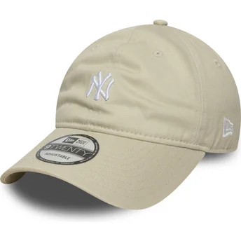 New Era Curved Brim 9TWENTY Mini Logo New York Yankees MLB Beige Adjustable Cap