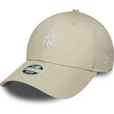 cap-zaobljena-beige-adjustable-strap-9forty-mini-new-york-yankees-mlb-new-era