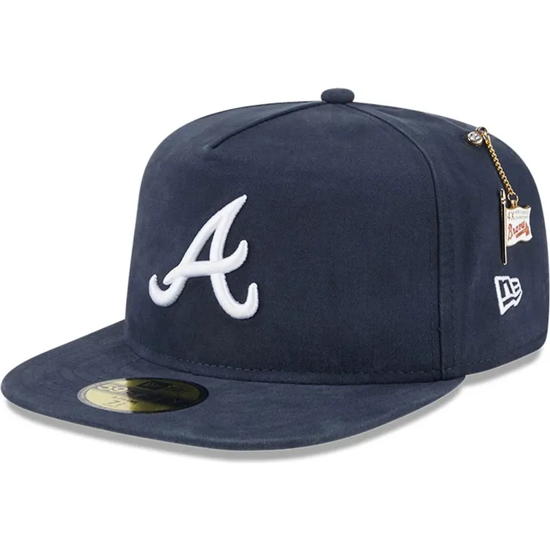 kapa-ravna-mornarsko-plava-prilagodena-59fifty-a-frame-championship-side-flag-atlanta-braves-mlb-new-era kapa-ravna-mornarsko-plava-prilagodena-59fifty-a-frame-championship-side-flag-atlanta-braves-mlb-new-era