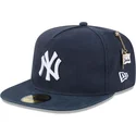 kapa-ravna-mornarsko-plava-prilagodena-59fifty-a-frame-championship-side-flag-new-york-yankees-mlb-new-era