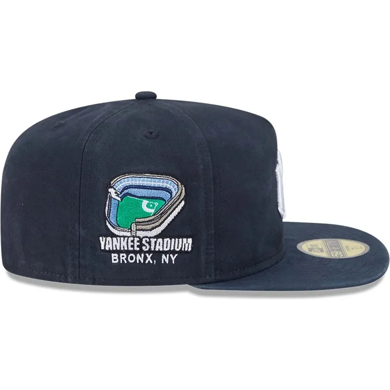 kapa-ravna-mornarsko-plava-prilagodena-59fifty-a-frame-championship-side-flag-new-york-yankees-mlb-new-era