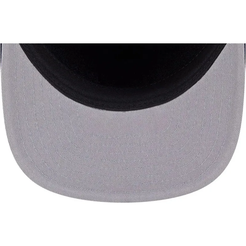 kapa-ravna-mornarsko-plava-prilagodena-59fifty-a-frame-championship-side-flag-new-york-yankees-mlb-new-era