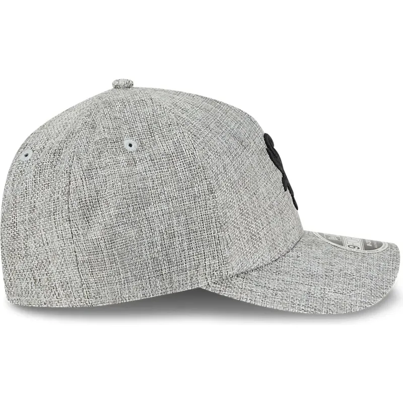 kapa-zaobljena-siva-snapback-9forty-m-crown-a-frame-cotton-weave-chicago-white-sox-mlb-new-era