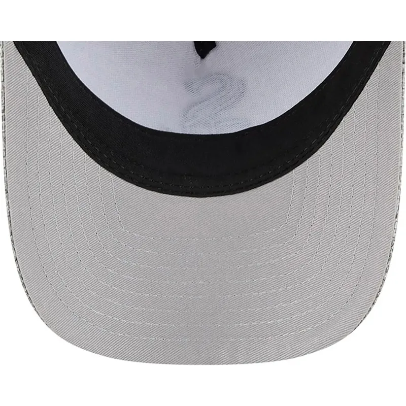 kapa-zaobljena-siva-snapback-9forty-m-crown-a-frame-cotton-weave-chicago-white-sox-mlb-new-era