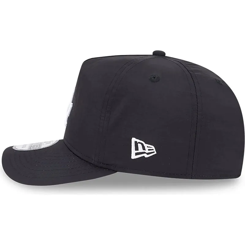 kapa-zaobljena-crna-podesiv-golfer-everyday-nylon-los-angeles-dodgers-mlb-new-era kapa-zaobljena-crna-podesiv-golfer-everyday-nylon-los-angeles-dodgers-mlb-new-era