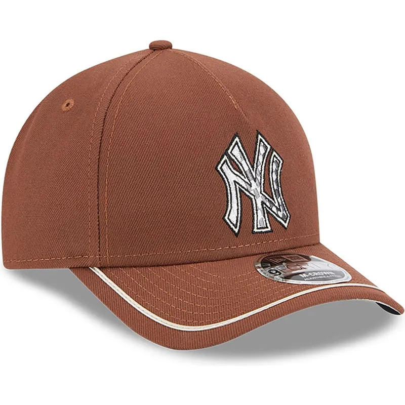 cap-zaobljena-brown-snapback-9forty-m-crown-a-frame-motorsport-new-york-yankees-mlb-new-era