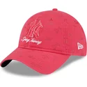 kape-zaobljena-ruzicasta-podesiva-traka-9twenty-pattern-spring-training-fan-pack-2025-new-york-yankees-mlb-new-era