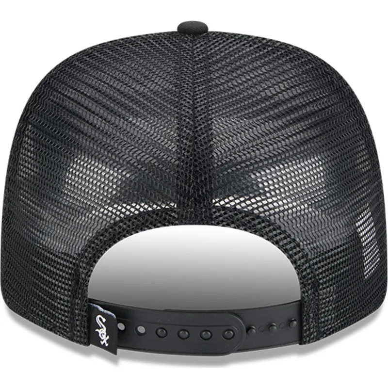 kapa-zaobljena-crna-snapback-9seventy-stretch-snap-mesh-spring-training-fan-pack-2025-chicago-white-sox-mlb-new-era