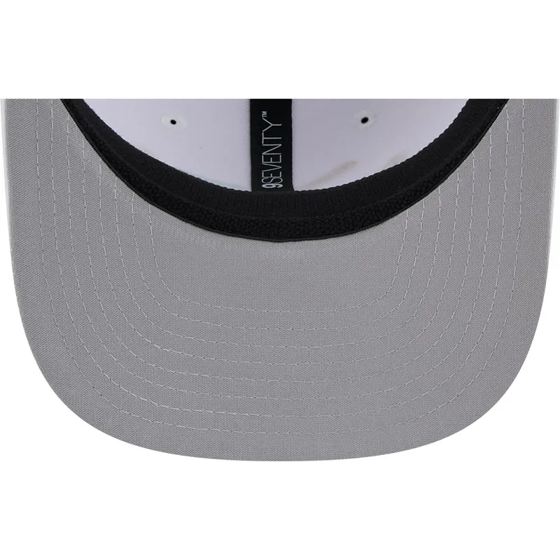 kapa-zaobljena-bijela-snapback-9seventy-perf-spring-training-fan-pack-2025-tampa-bay-rays-mlb-new-era