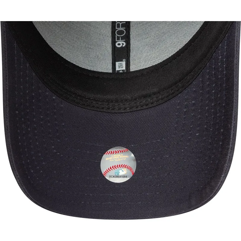 kapa-zaobljena-mornarsko-plava-podesiv-9forty-team-outline-new-york-yankees-mlb-new-era