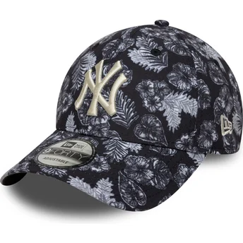 New Era Curved Brim 9FORTY All Over Print New York Yankees MLB Black Adjustable Cap