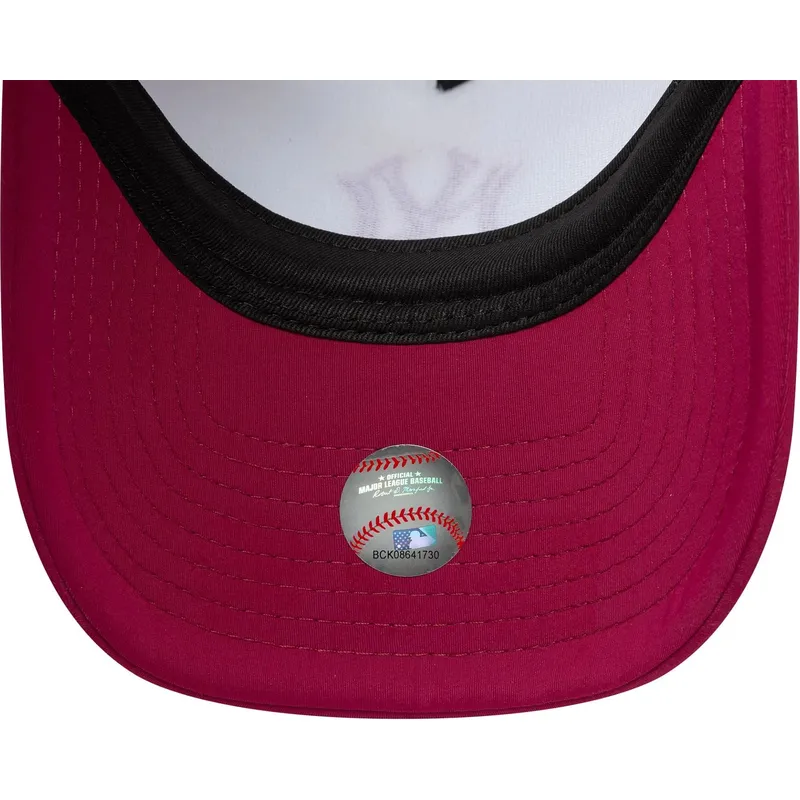 kapa-zaobljena-crvena-snapback-e-frame-world-series-new-york-yankees-mlb-new-era