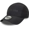 cap-zaobljena-black-adjustable-strap-runner-new-era