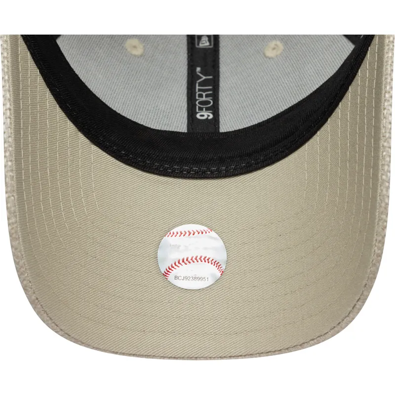 kapa-zaobljena-bez-podesiv-9forty-woven-new-york-yankees-mlb-new-era