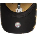 kapa-zaobljena-leopard-podesiv-9twenty-outline-new-york-yankees-mlb-new-era
