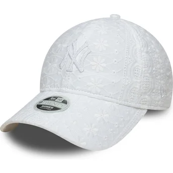 Cap zaobljena white adjustable strap 9TWENTY Broderie New York Yankees MLB New Era