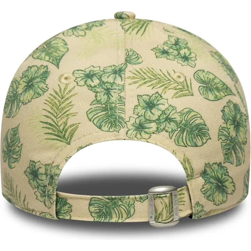 kapa-zaobljena-bez-podesiv-9twenty-all-over-print-tropical-new-york-yankees-mlb-new-era kapa-zaobljena-bez-podesiv-9twenty-all-over-print-tropical-new-york-yankees-mlb-new-era