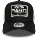kapa-zaobljena-crna-snapback-a-frame-patch-new-york-yankees-mlb-new-era