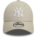 kape-zaobljena-bez-podesiva-traka-9forty-league-essential-new-york-yankees-mlb-new-era