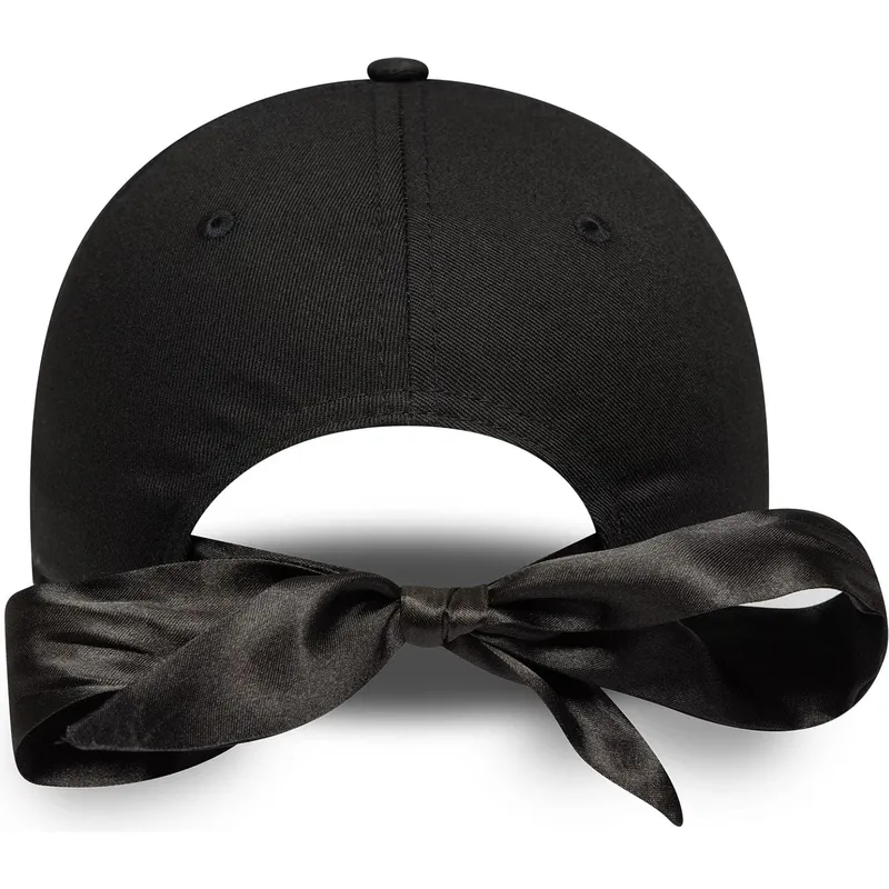 kapa-zaobljena-crna-podesiv-9twenty-bow-back-new-york-yankees-mlb-new-era