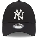 kapa-zaobljena-crna-podesiv-9forty-metallic-new-york-yankees-mlb-new-era