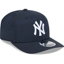 kapa-zaobljena-mornarsko-plava-snapback-9seventy-stretch-snap-perf-new-york-yankees-mlb-new-era