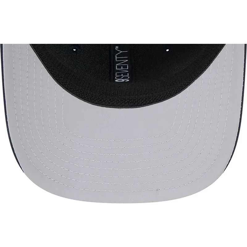 kapa-zaobljena-mornarsko-plava-snapback-9seventy-stretch-snap-perf-new-york-yankees-mlb-new-era kapa-zaobljena-mornarsko-plava-snapback-9seventy-stretch-snap-perf-new-york-yankees-mlb-new-era