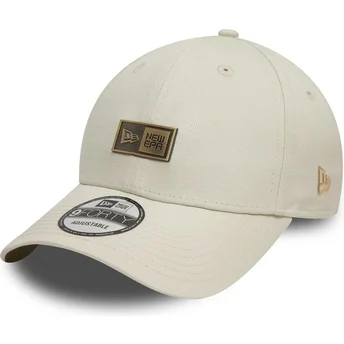 Cap zaobljena beige adjustable strap 9FORTY New Era
