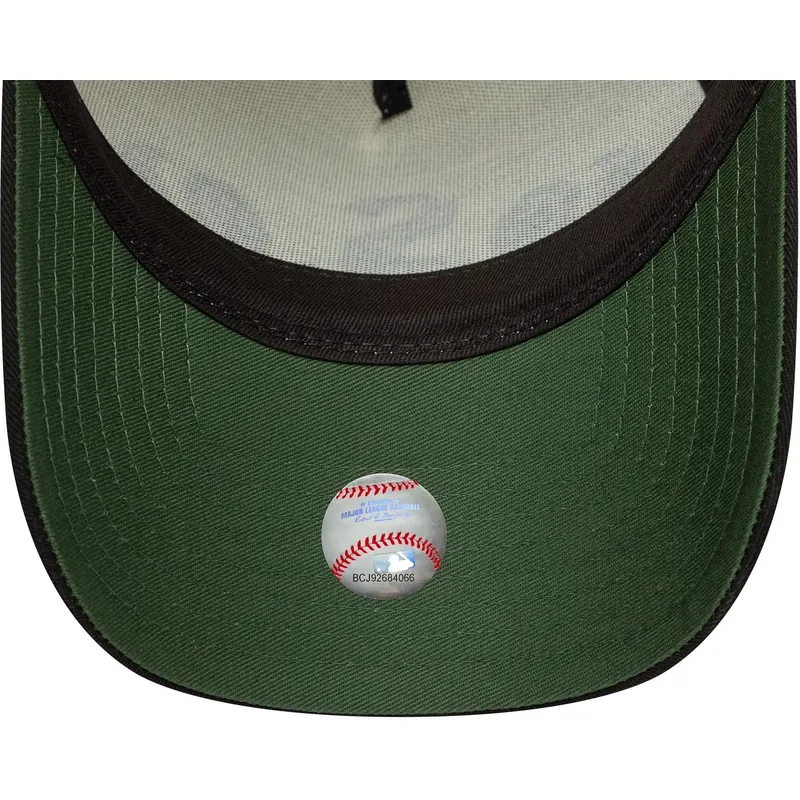 kapa-zaobljena-bez-snapback-a-frame-paisley-chicago-white-sox-mlb-new-era kapa-zaobljena-bez-snapback-a-frame-paisley-chicago-white-sox-mlb-new-era