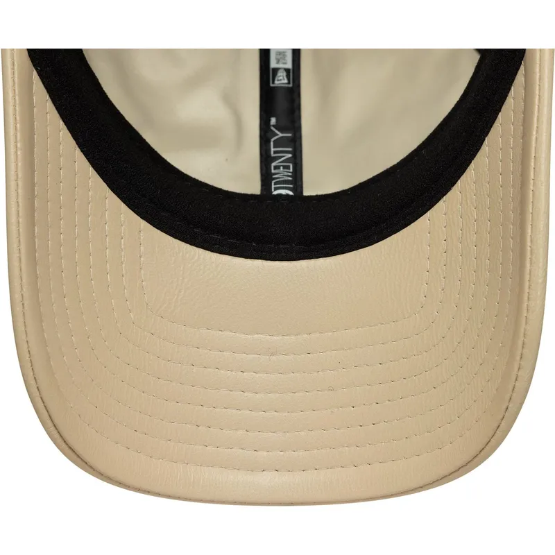 kapa-zaobljena-bez-podesiv-9twenty-leather-new-york-yankees-mlb-new-era kapa-zaobljena-bez-podesiv-9twenty-leather-new-york-yankees-mlb-new-era